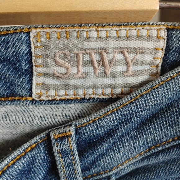 SIWY - Jeans NWOT ( LYNN STRAIGHT IN DOING ALL RIGHT) - Picture 5 of 7